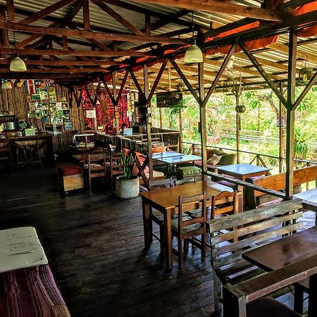 Hostel Plinio Manuel Antonio Luaran gambar