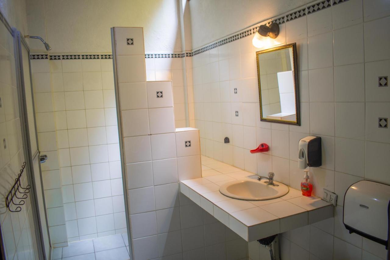 Hostel Plinio Manuel Antonio Luaran gambar
