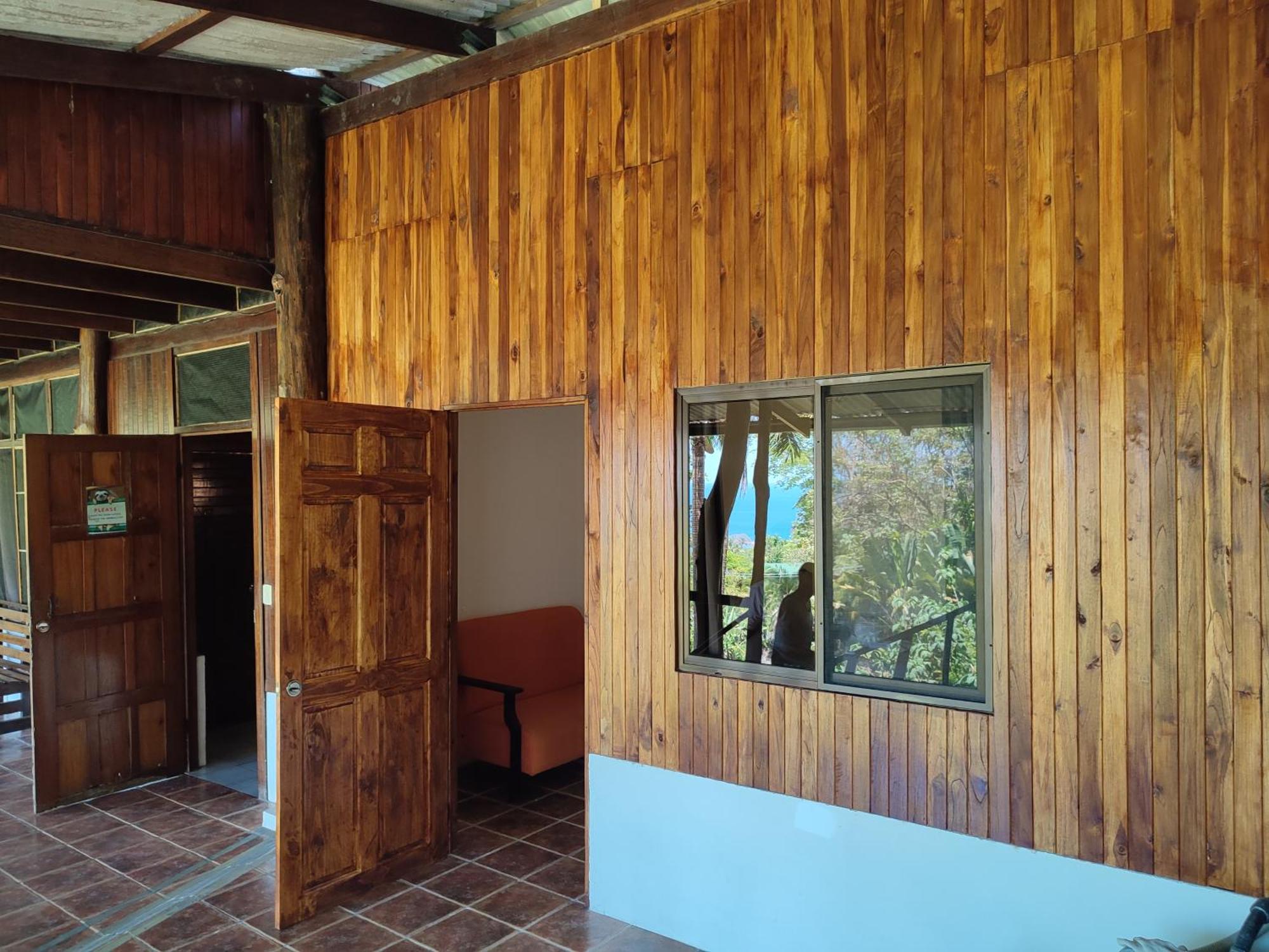 Hostel Plinio Manuel Antonio Luaran gambar