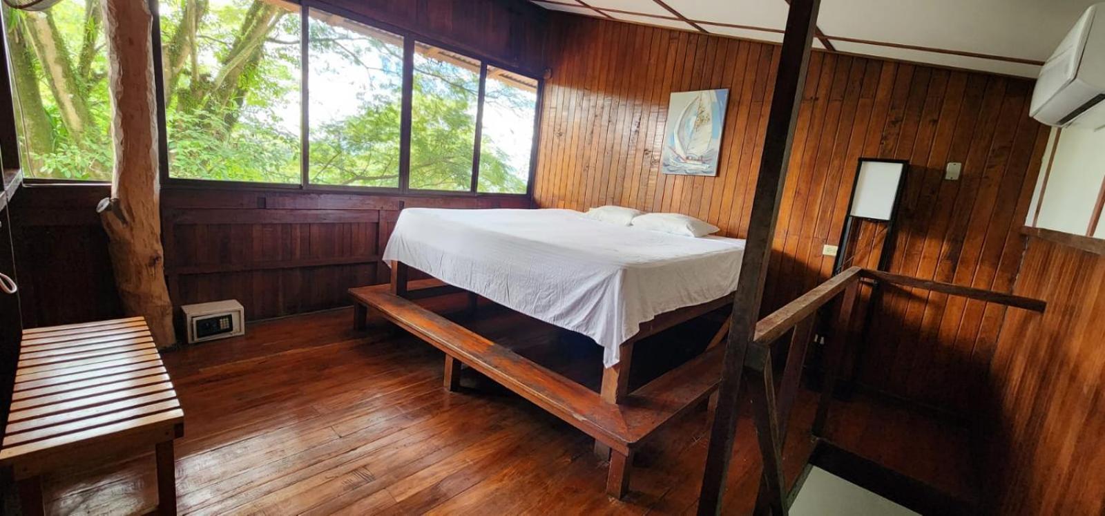 Hostel Plinio Manuel Antonio Luaran gambar