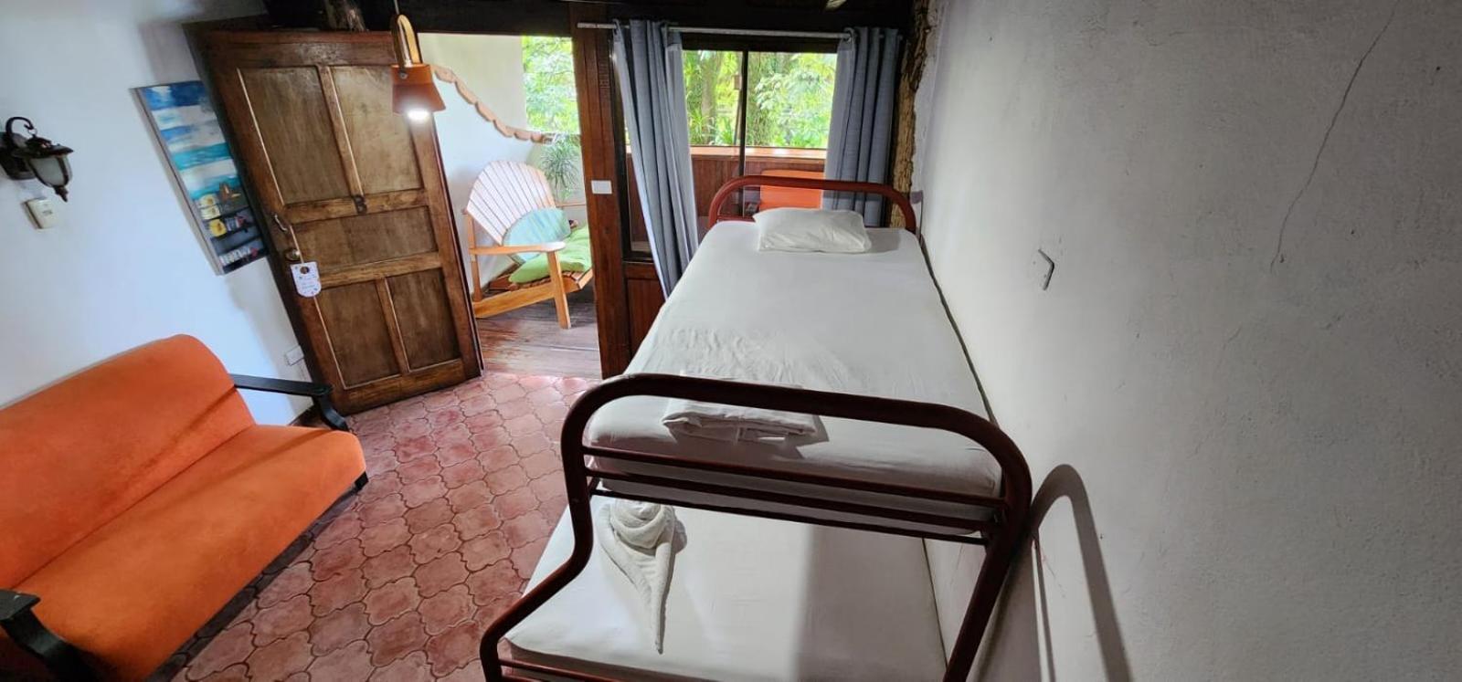 Hostel Plinio Manuel Antonio Luaran gambar